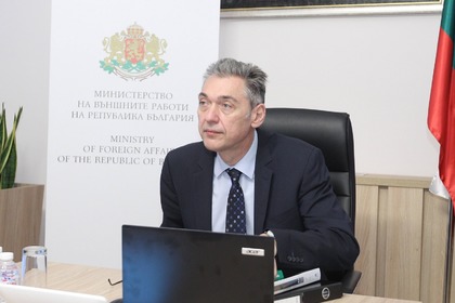 Съветът „Общи въпроси“ подчерта необходимостта от ускоряване процеса на производство и разпространение на ваксини